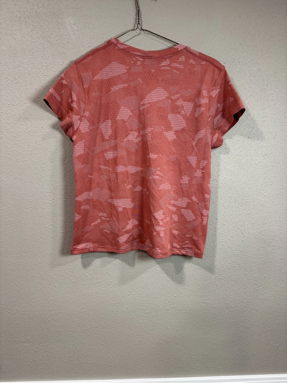 Lululemon Train To Be Short Sleeve Mosaic Multiply
